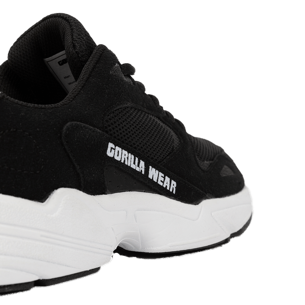 Newport Sneakers – Black
