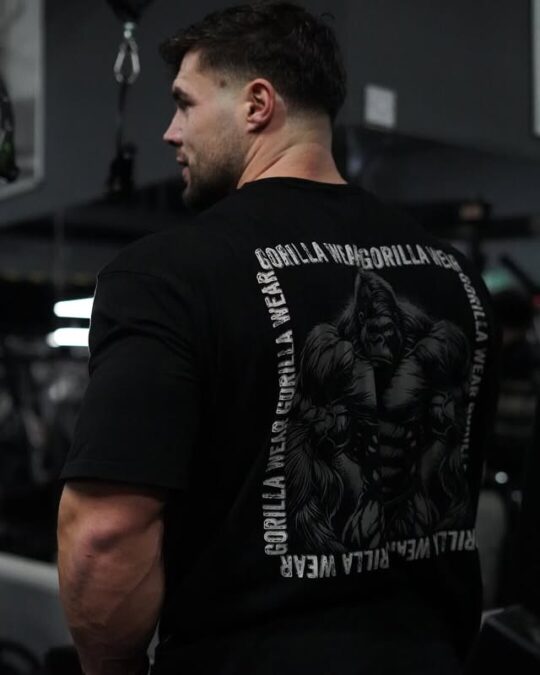 Футболка Phillip – Чёрная | Оверсайз футболка с принтом Gorilla Wear