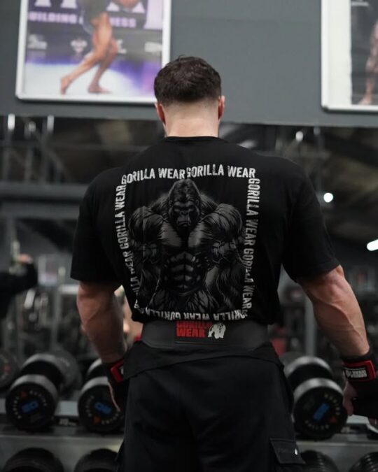 Футболка Phillip – Чёрная | Оверсайз футболка с принтом Gorilla Wear