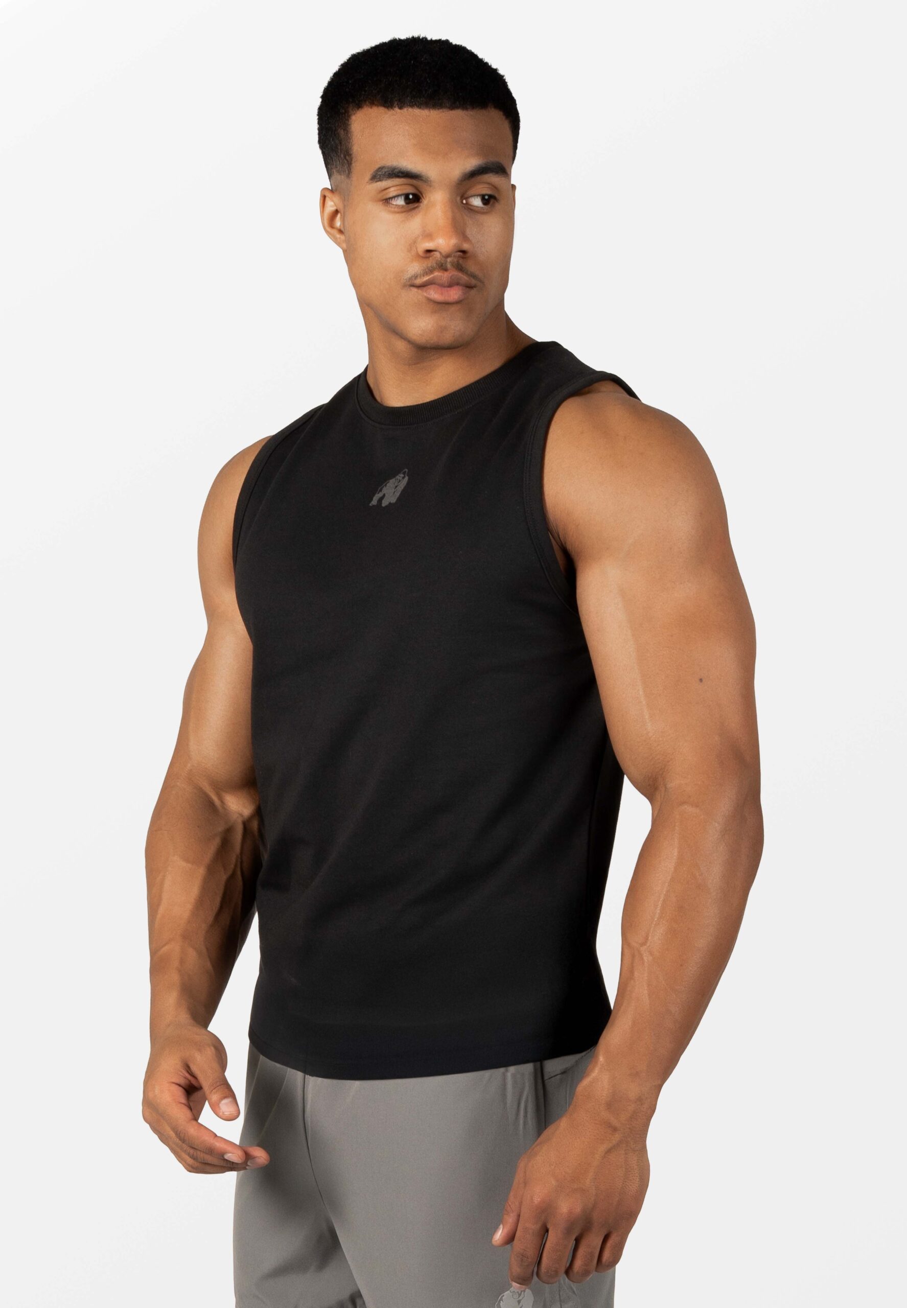 Майка Gorilla Wear Belfort черная для тренировок